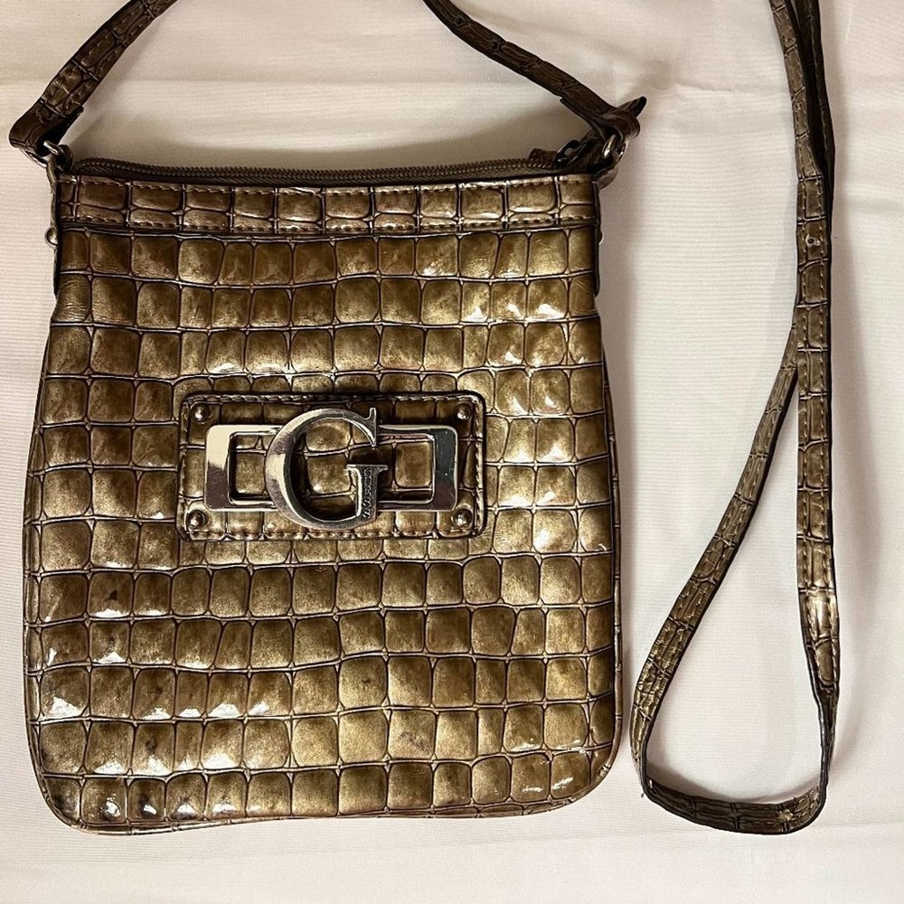 Guess Gold Faux Croc leather crossbody with zipper closure, zipper pouch‎ inside